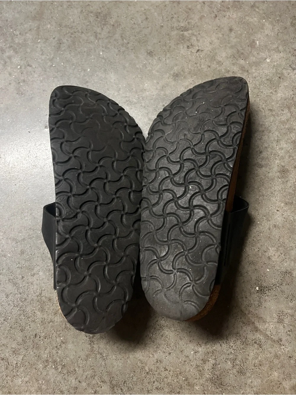 Black Gizah Women’s Birkenstocks